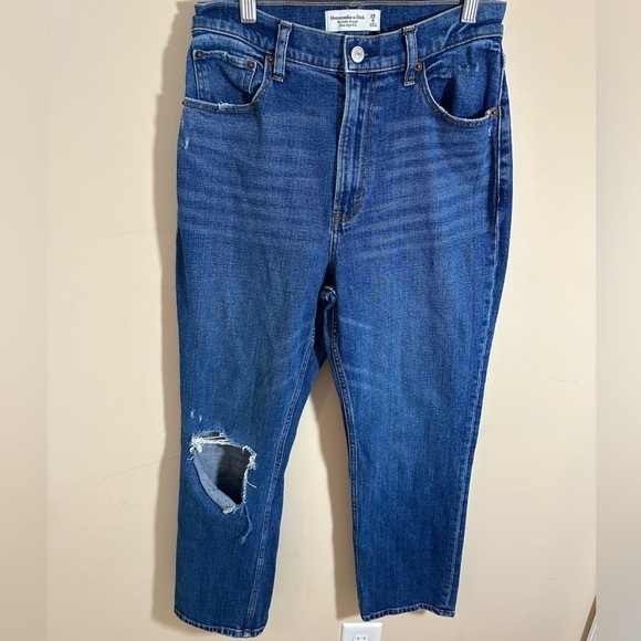 Abercrombie  The Ankle Straight Ultra High Rise curve love size 28 or 27 - Picture 1 of 6